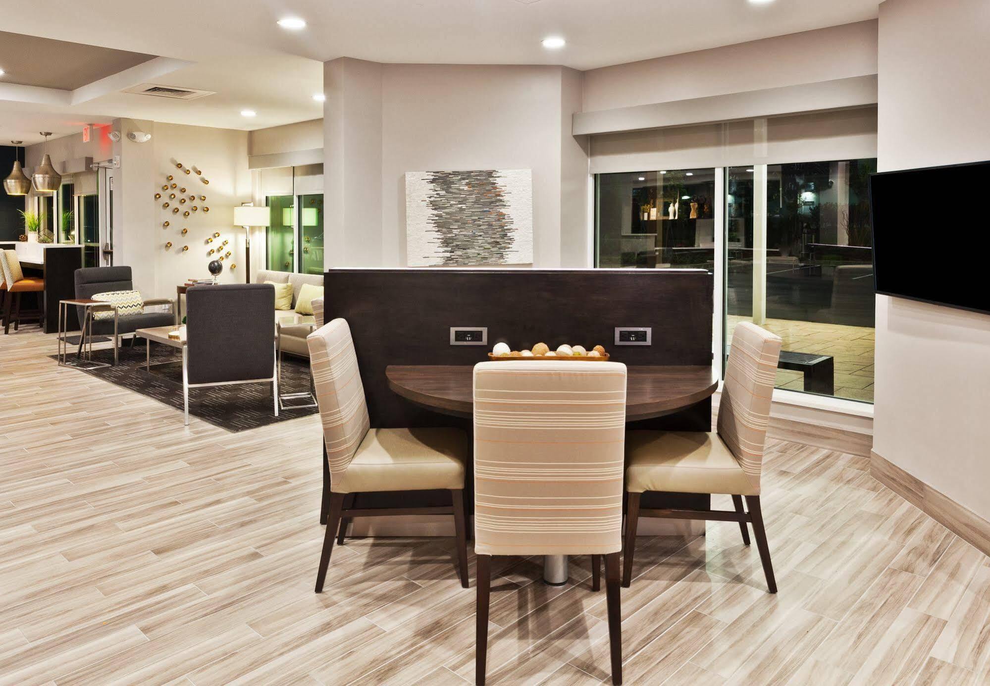 Towneplace Suites By Marriott Montgomery Eastchase Kültér fotó